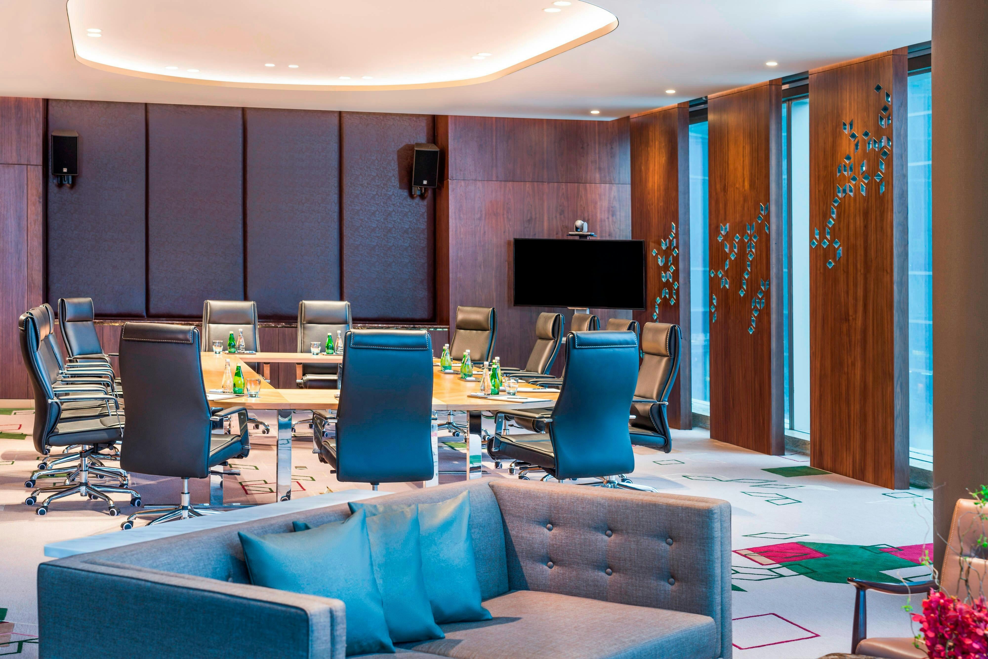 MEIXI LAKE HOTEL, A LUXURY COLLECTION HOTEL, CHANGSHA 10/13