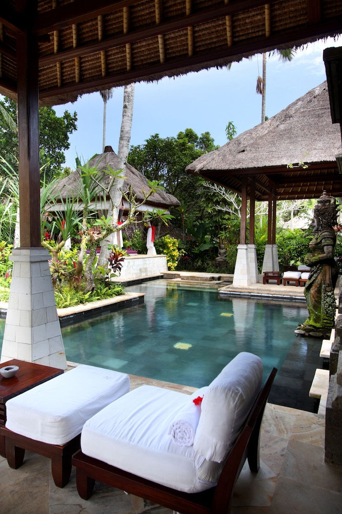 Arma Museum and Resort 6/70