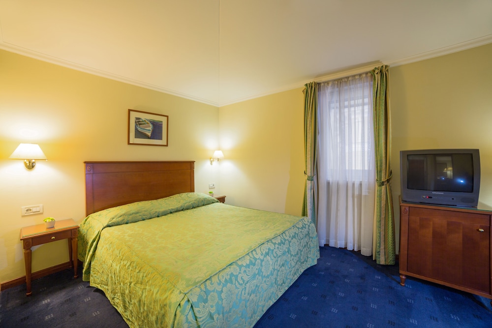 Hotel Gardenija 16/49