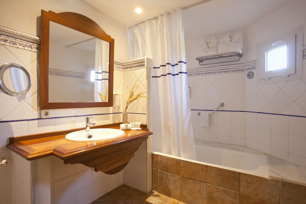 Hotel Cala Sant Vicenc - Adults Only 59/60