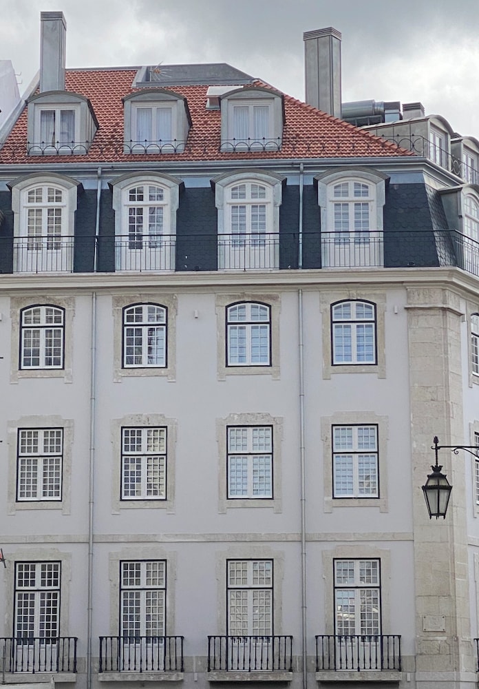 Lisbon Serviced Apartments Madalena 2/50