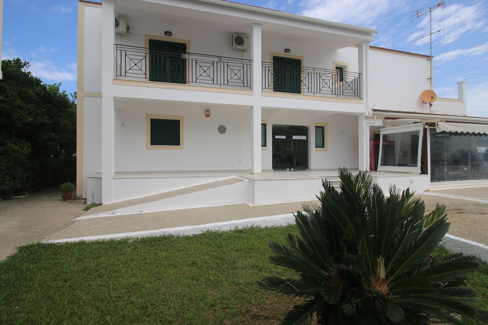 Utopia Kavos Hotel 写真5