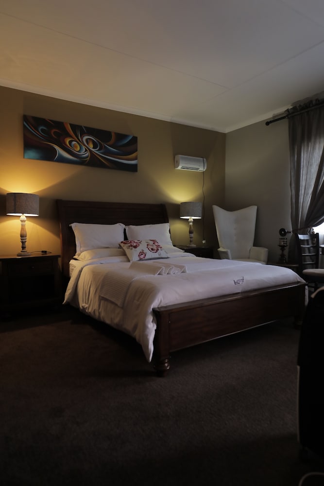 Ledumo Lodge 3/32