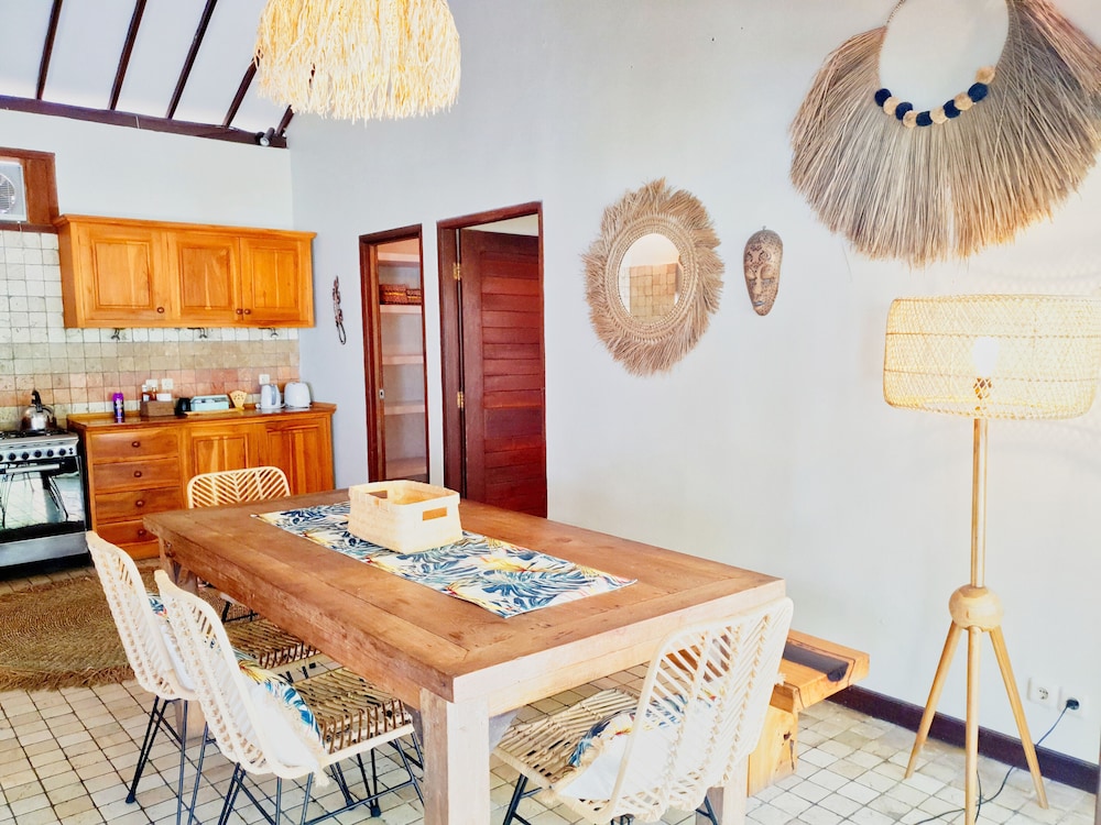 Tir Na Nog Gili Trawangan Accommodation 60/73