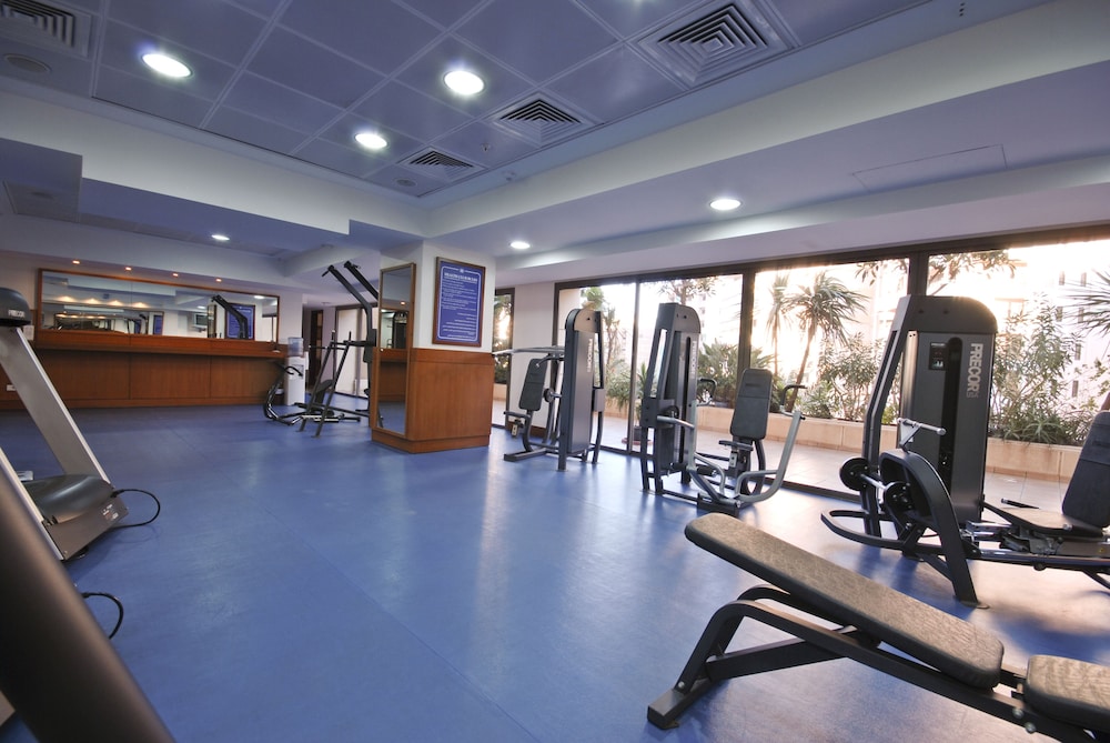 Ramada Plaza by Wyndham Beirut Raouche 12/34
