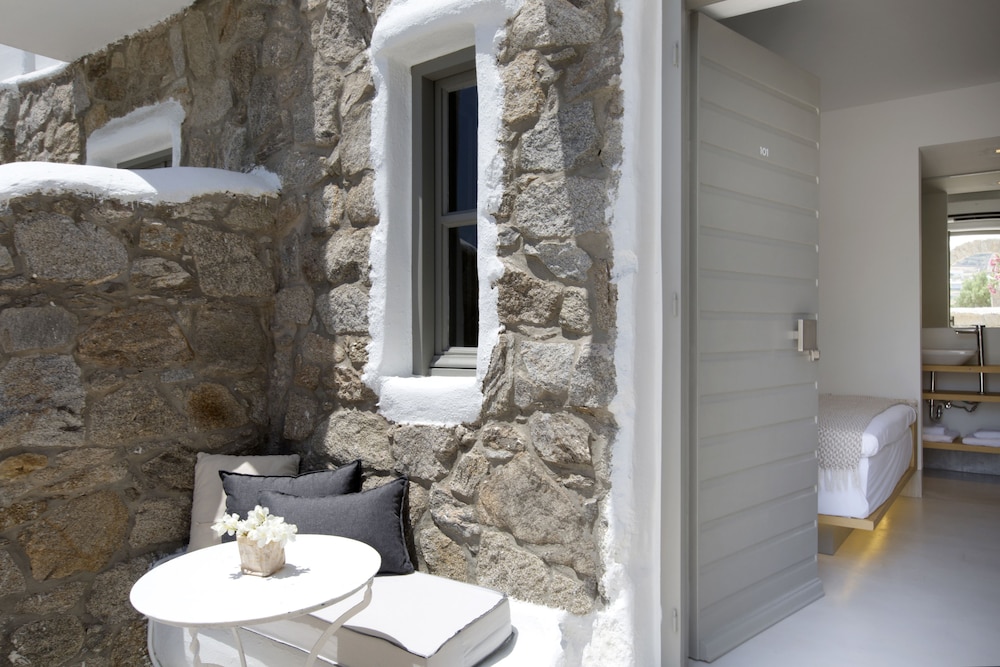 Dreambox Mykonos Suites 52/53