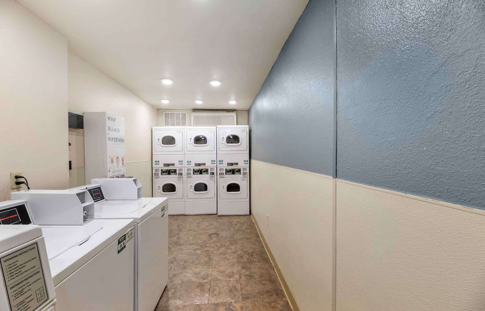 Extended Stay America Select Suites - Lubbock - South 8/36