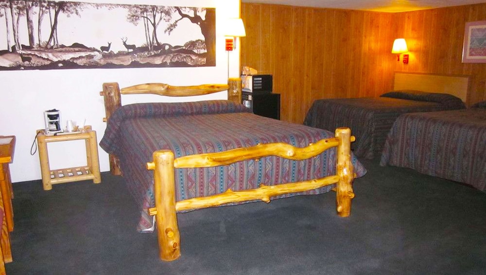 Marianna Inn Panguitch 8/30