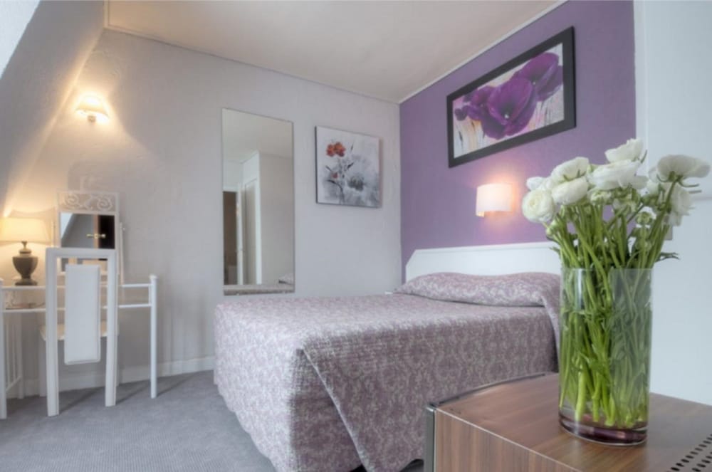 Hotel de l Alma 23/64