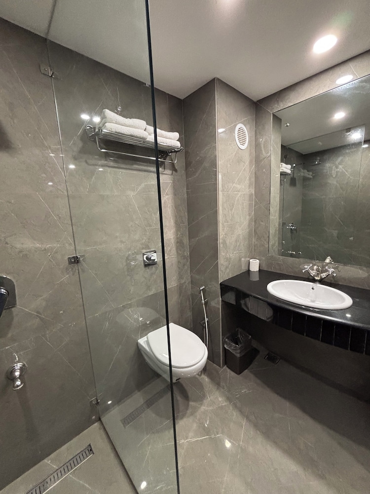 HOTEL RESIDENCY 44/47