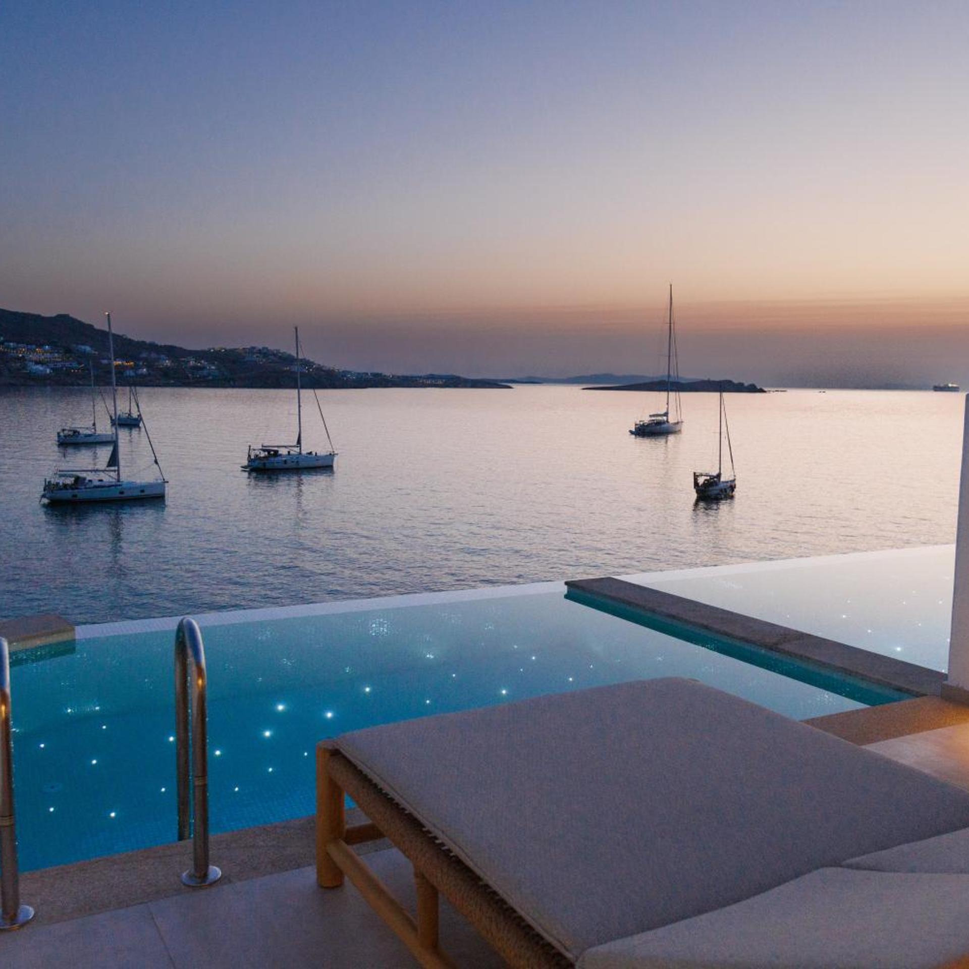Icon Mykonos Hotel 46/51
