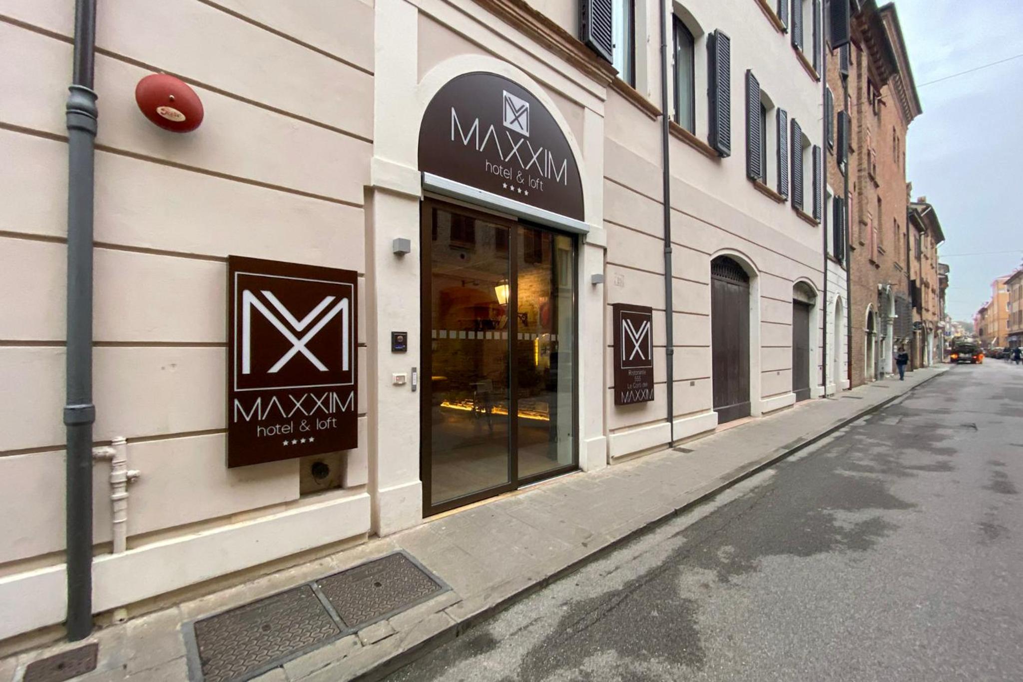 Ripagrande Hotel 43/51