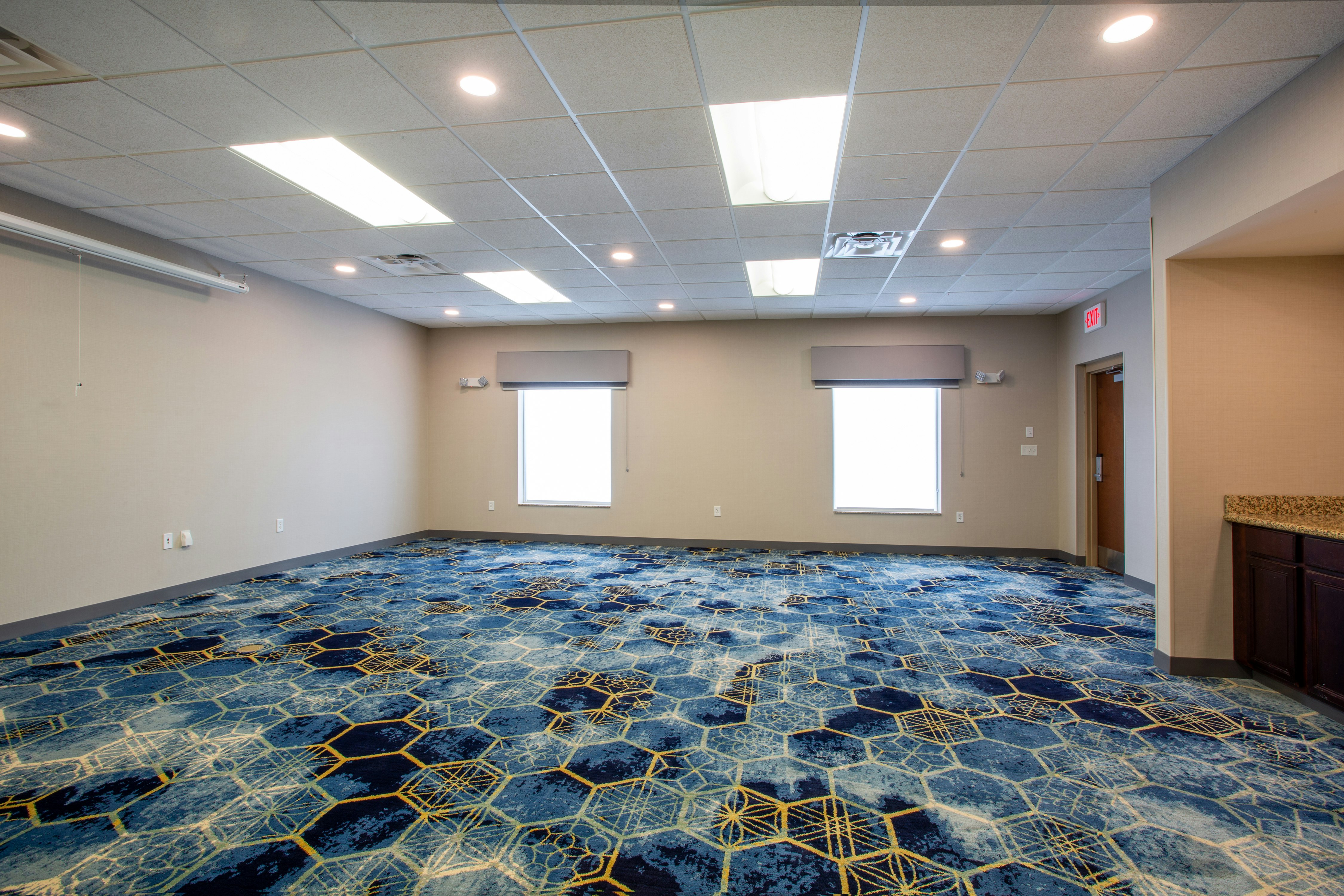 Hampton Inn Watertown 40/47