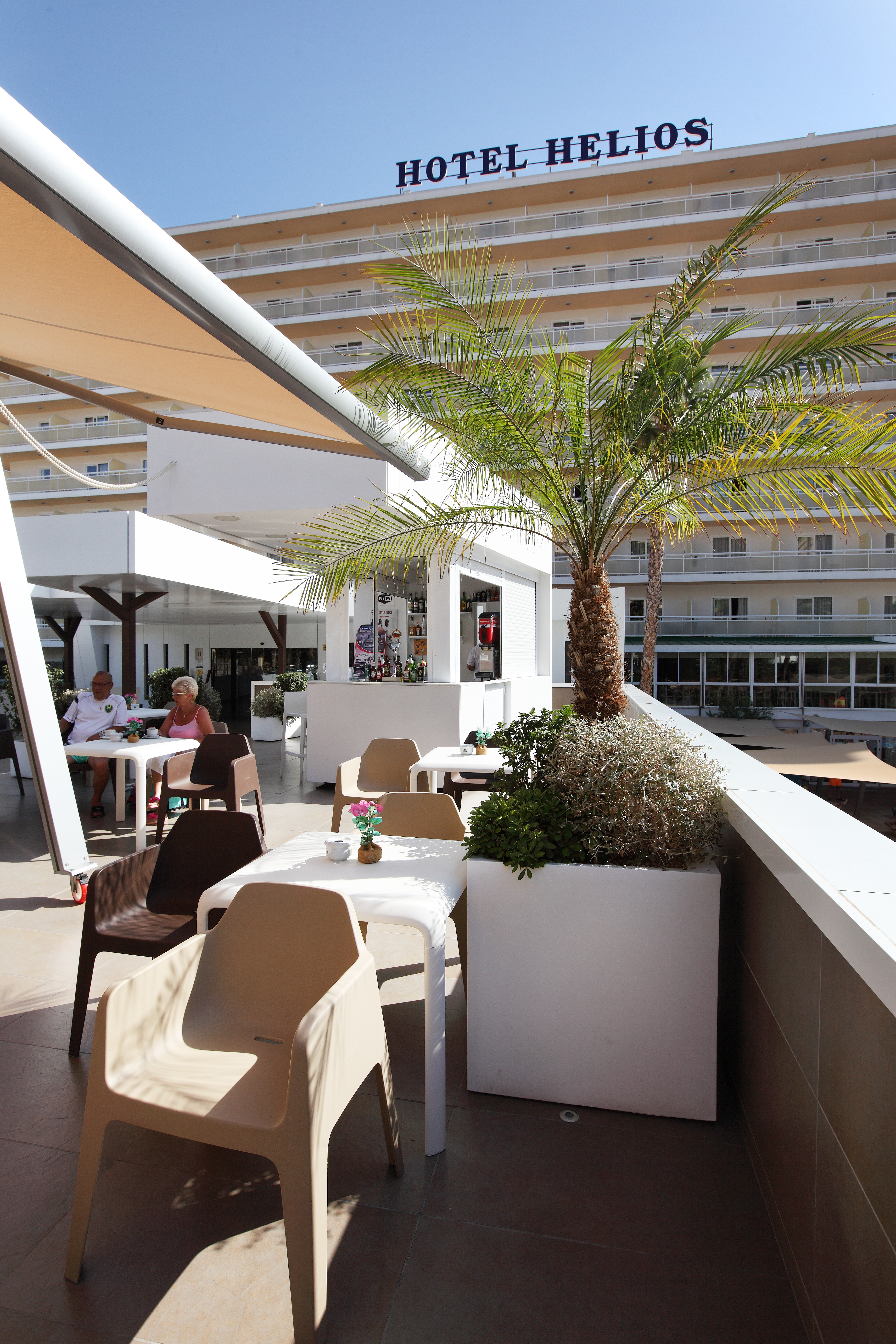 Helios Hotel 42/60