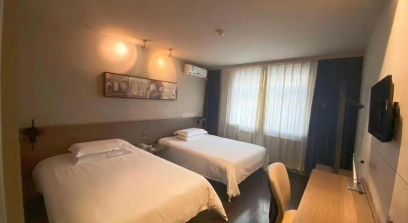 Jinjiang Inn Select (Shenyang Railway Station Taiyuan South Street) 25/50