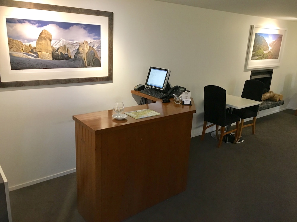 Franz Josef Oasis 26/54