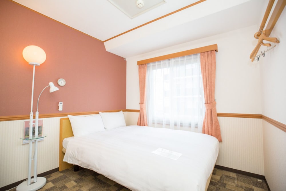 Toyoko Inn Miyazaki Ekimae 8/55