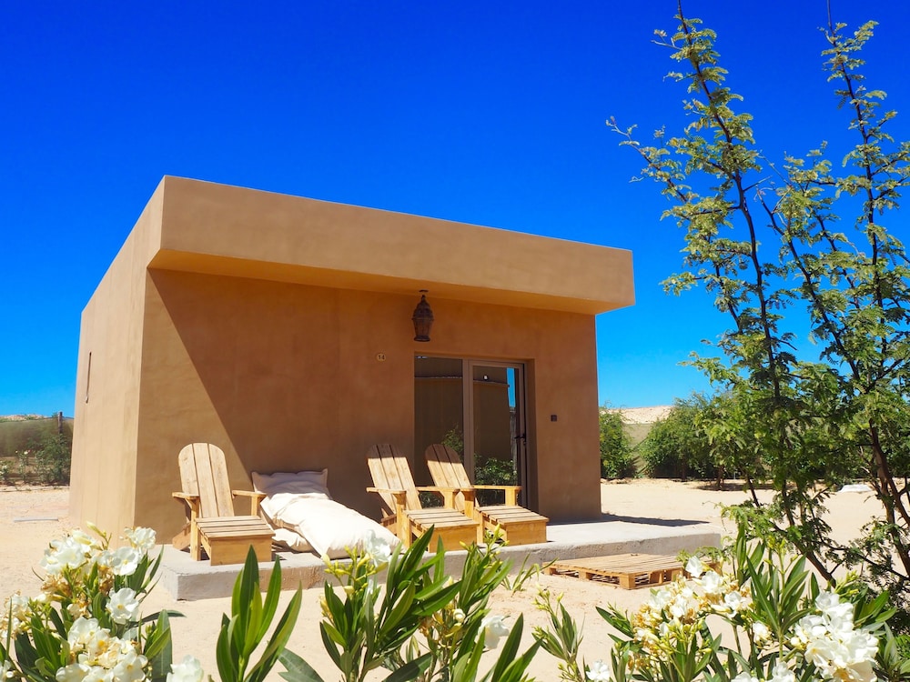 HOTEL DAKHLA CAMP 2/50