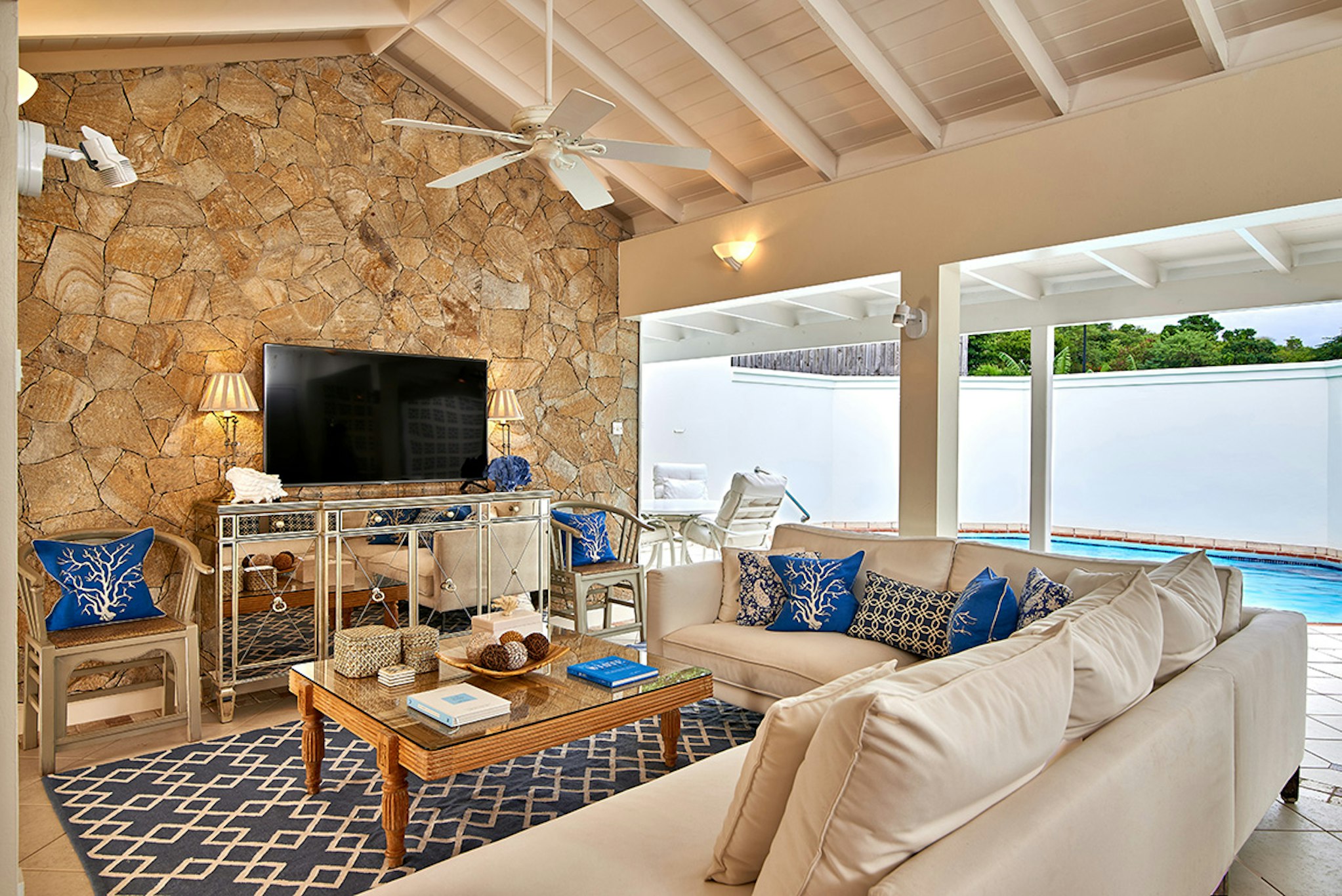 Calabash Luxury Boutique Hotel 22/46