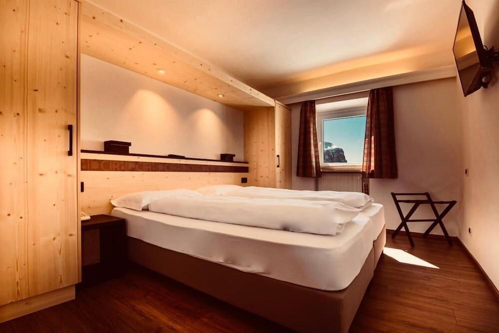 Hotel Cir 11/50