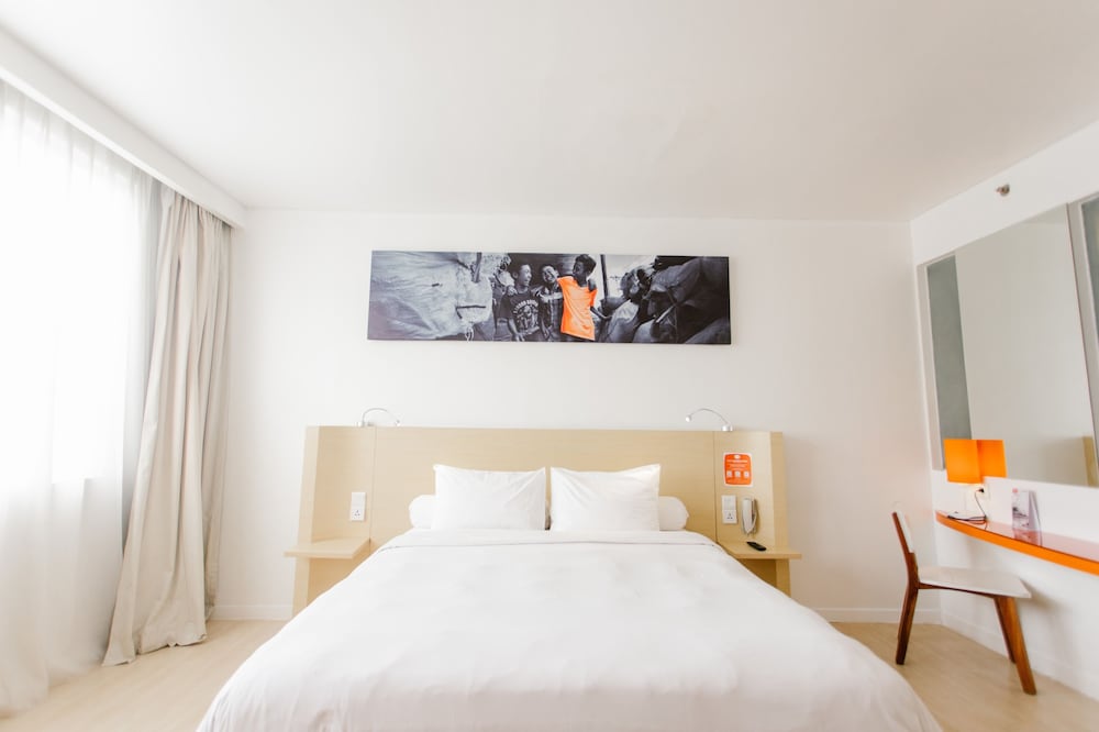 Harris Hotel Pontianak 9/50