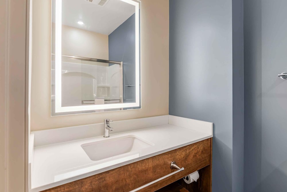 Extended Stay America Premier Suites - Charlottesville 45/50