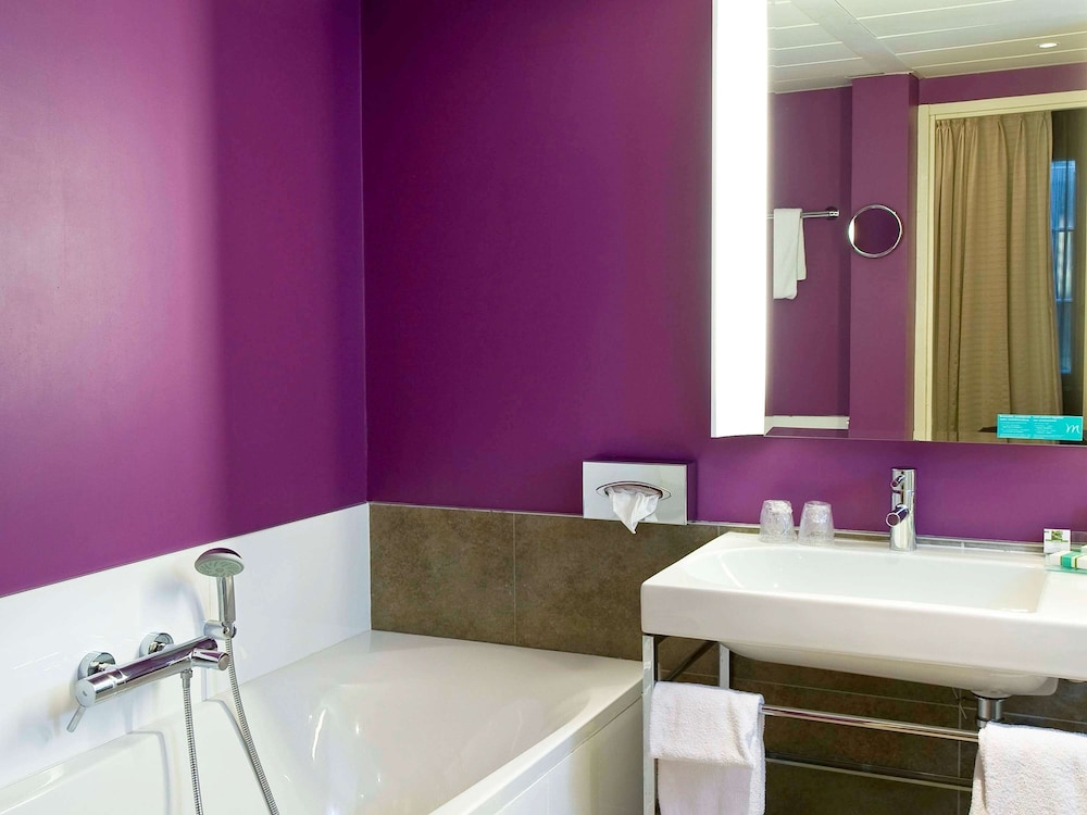 Mercure Carcassonne La Cite 49/50