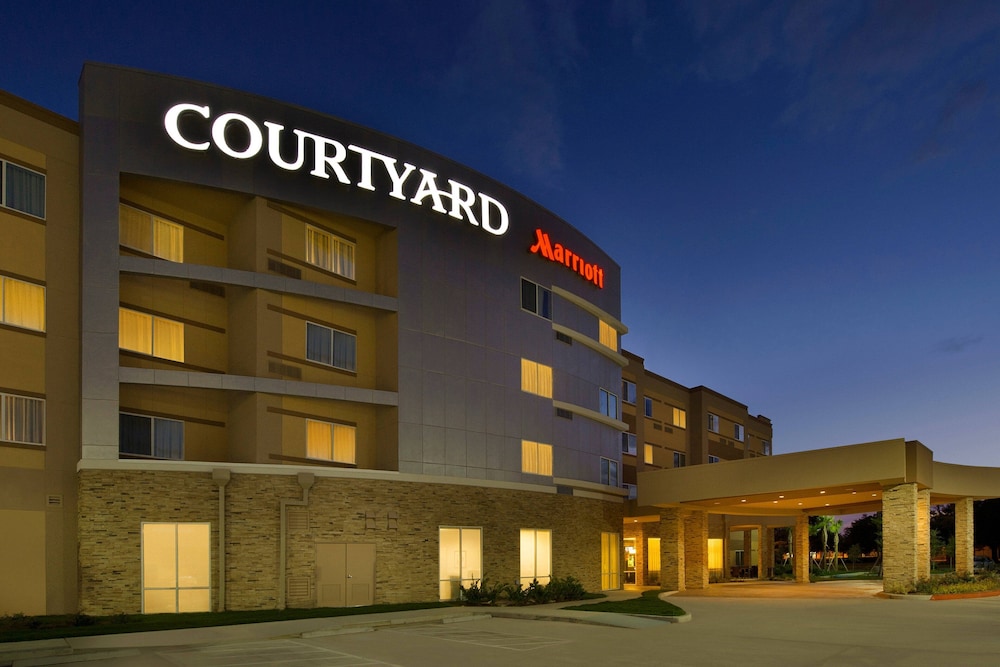 Courtyard Houston Nw 290 Corridor