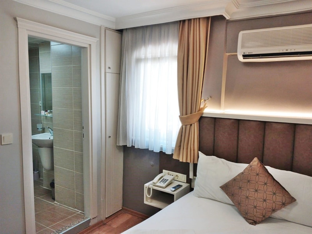 Sureyya Hotel 24/50