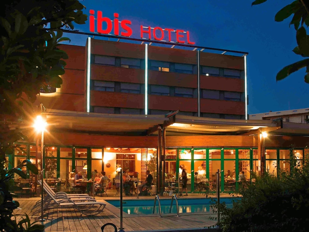 Ibis Valence Sud 1/73