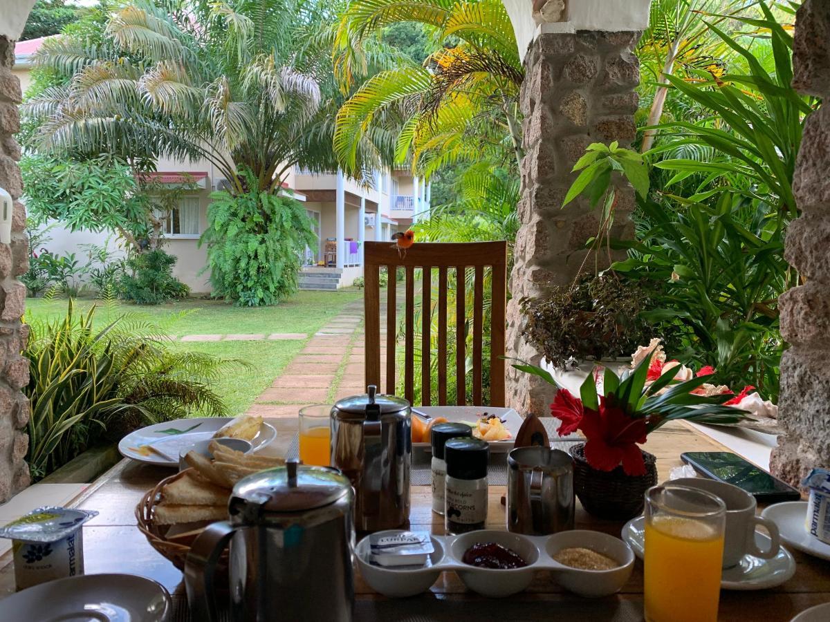 Villa Rafia Guesthouse 17/40