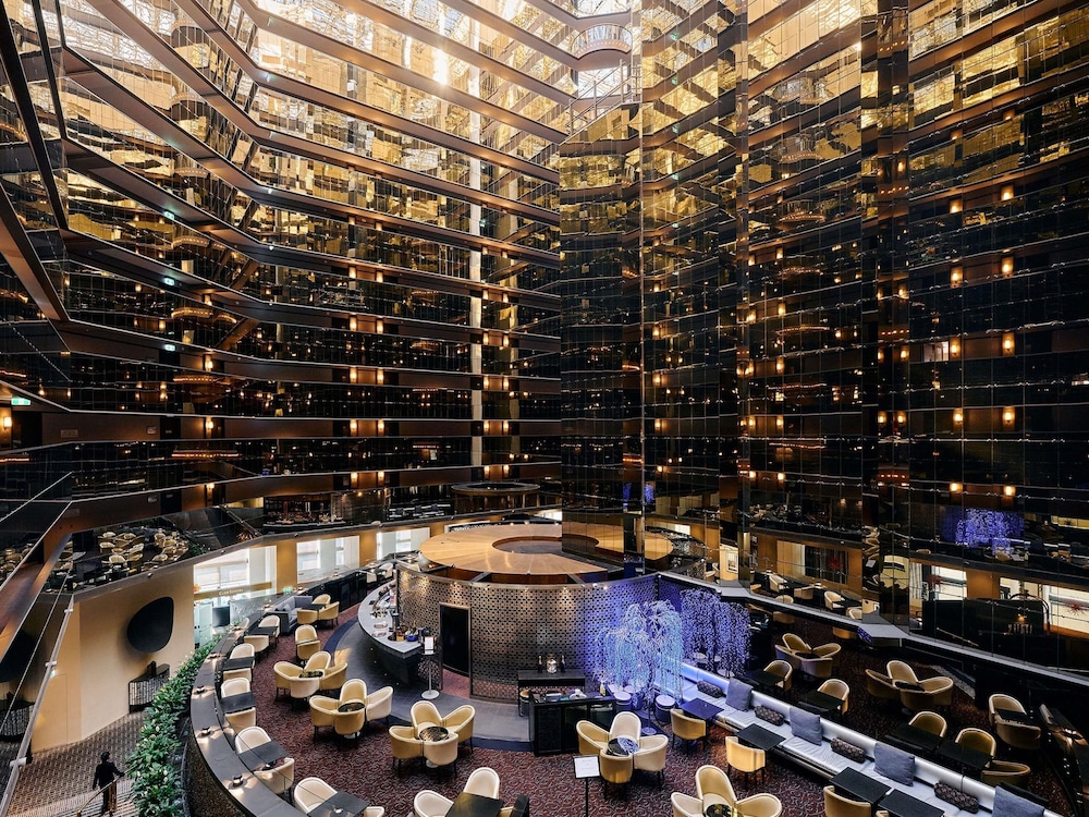 Sofitel Melbourne On Collins 70/75