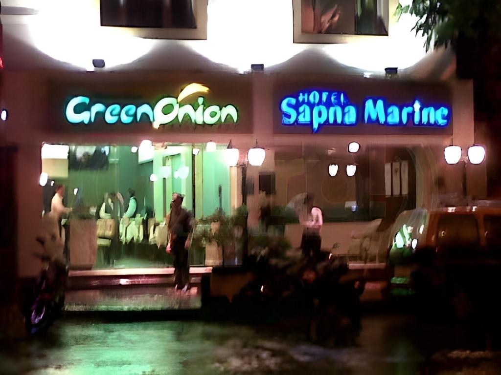 Hotel Sapna Marine 22/24