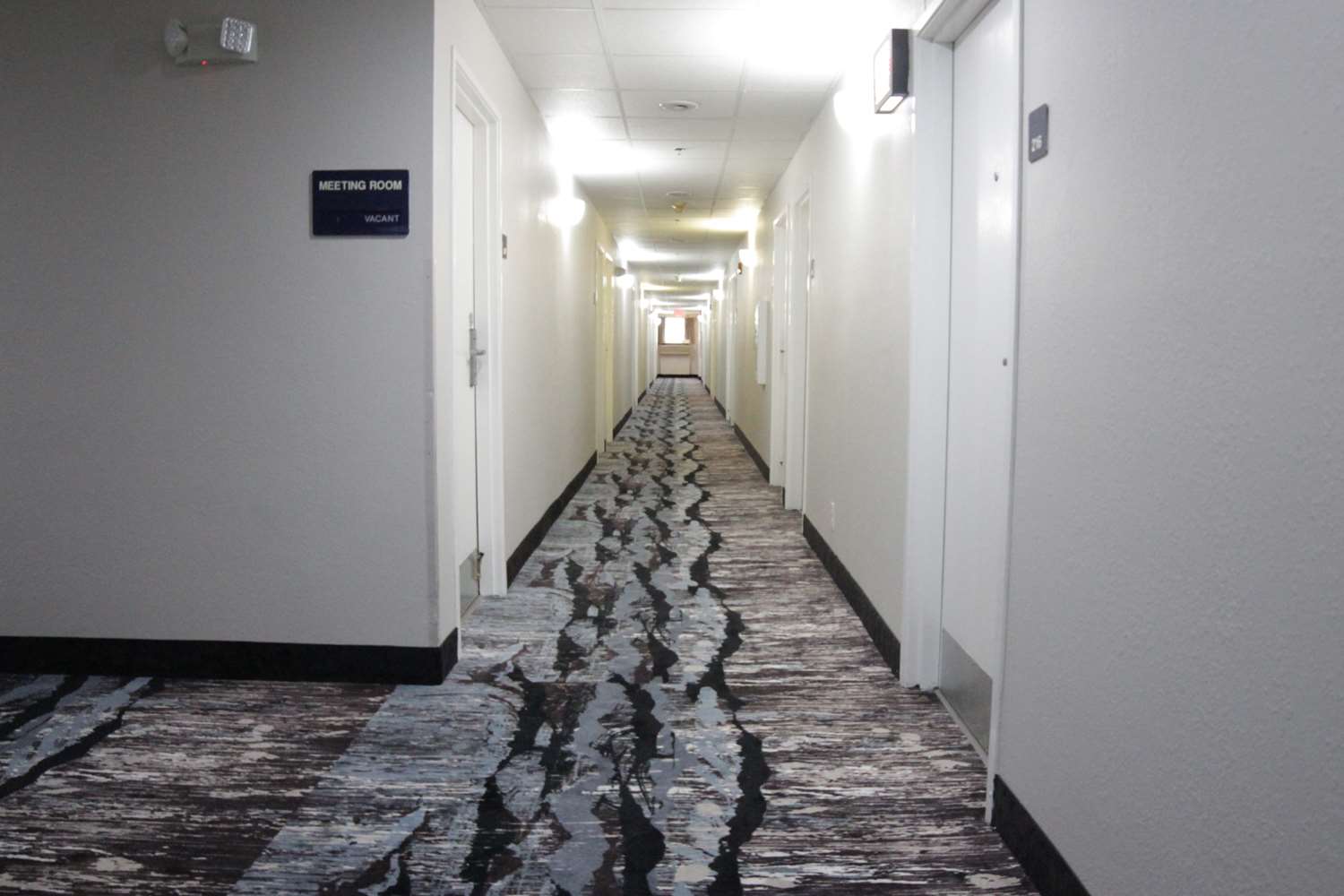 Americas Best Value Inn & Suites Jackson, TN 11/22
