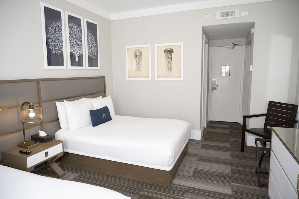 SAN JUAN HOTEL 24/60