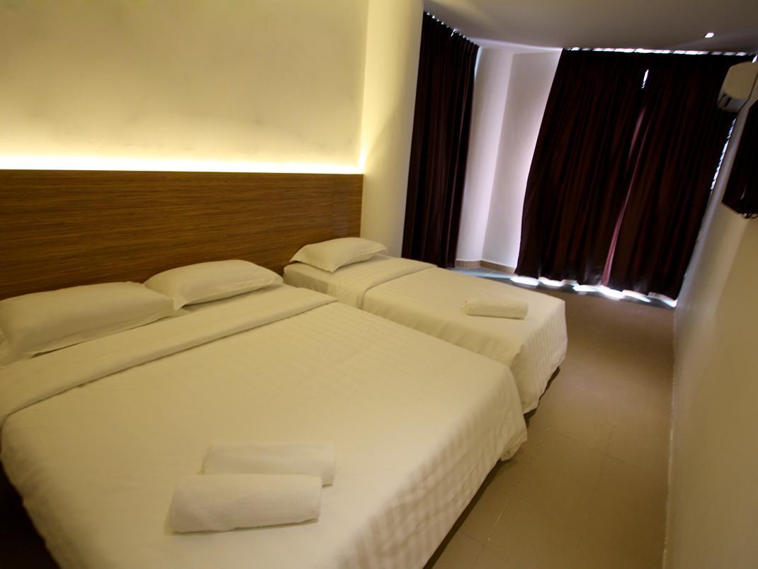 Deluxe, Double Bed