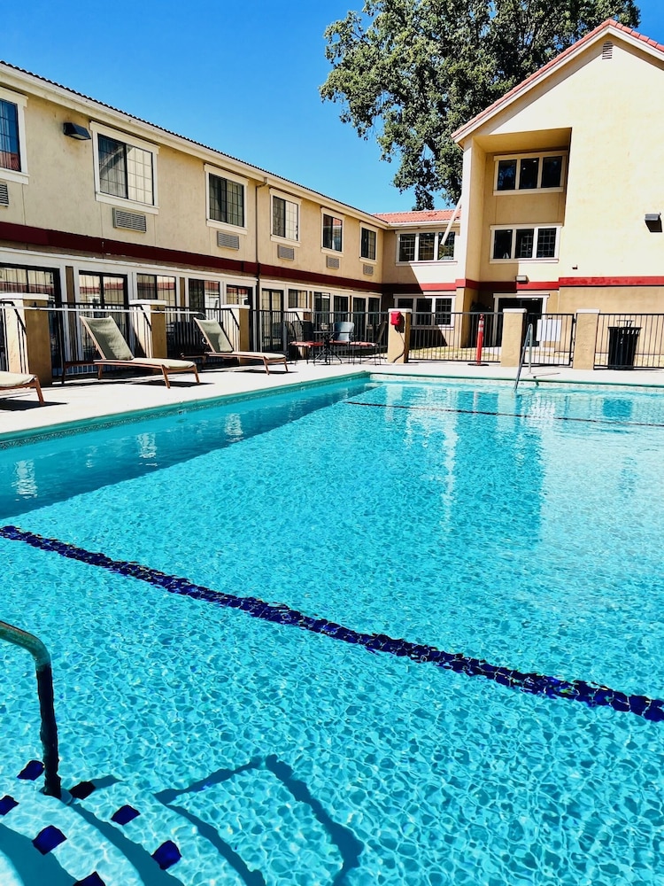 Colony Inn Hotel Atascadero 4/56