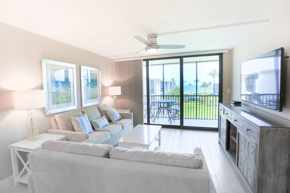 Sundial Beach Resort 12/50