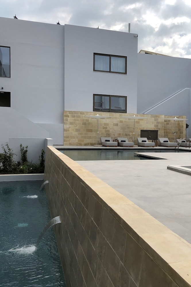 Ikones Seafront Luxury Suites - Adults Only 62/65