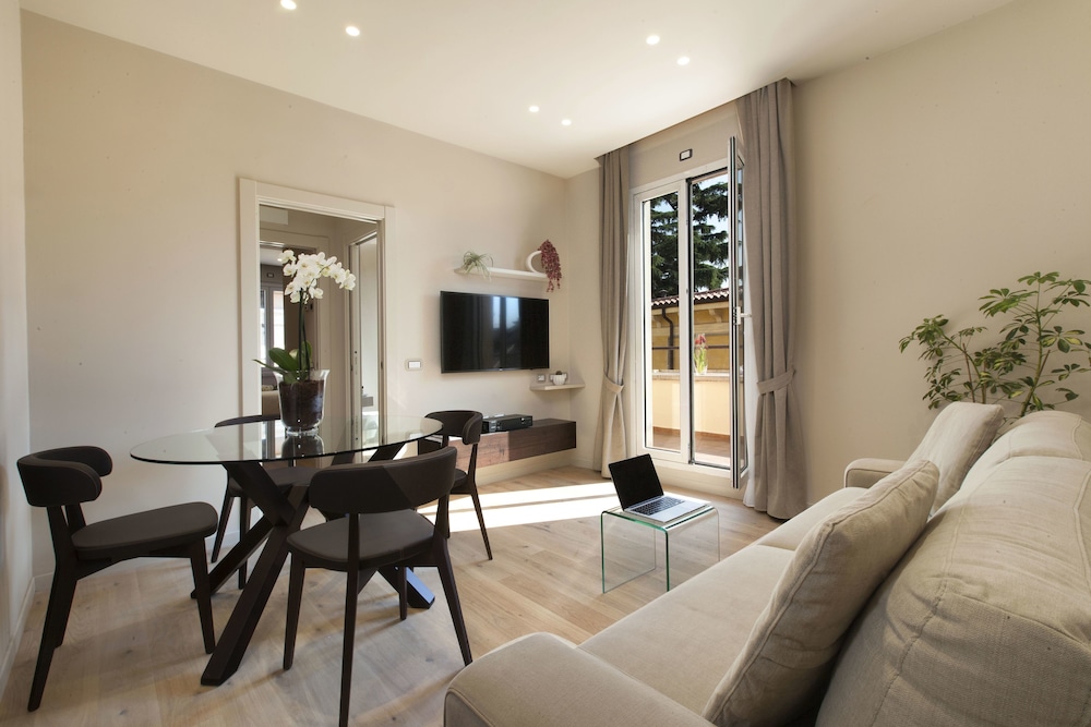 Oriana Suites Verona 33/51