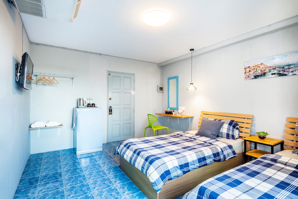 Penyos Residence 48/73