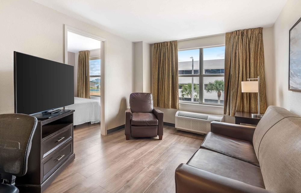 Extended Stay America - Tampa - Airport - N. West Shore Blvd 50/73