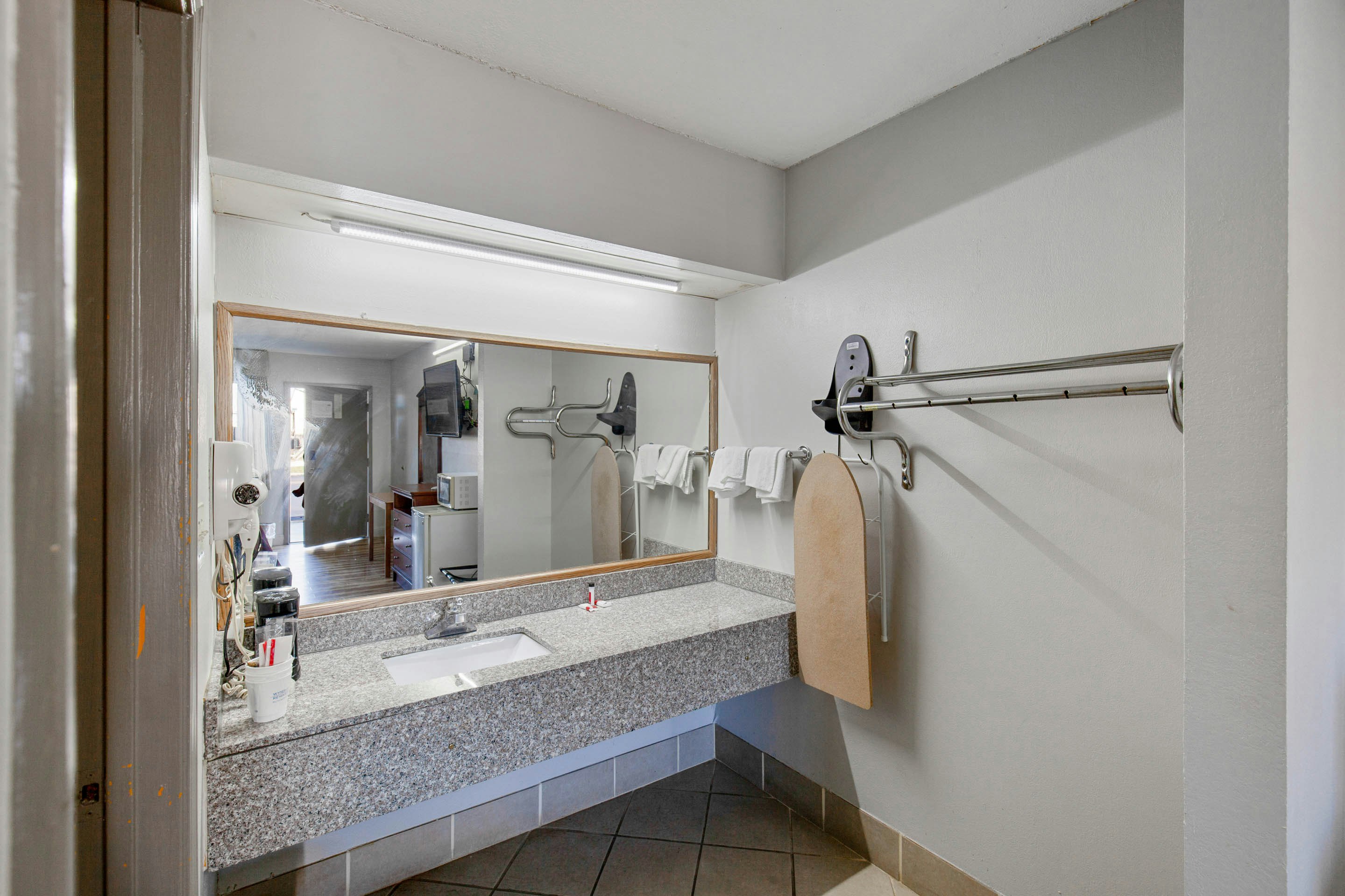 غرفة بسريرين مزدوجين للمدخنين، Hotel O Columbia Downtown near I-65 6/6