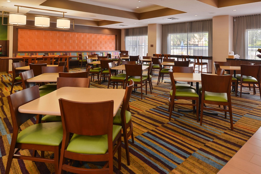 Fairfield Inn By Marriott Orlando Airport 35/47
