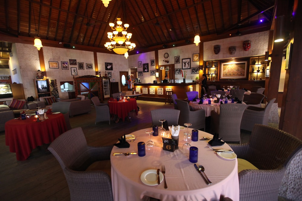 Puri Mas Boutique Resort And Spa 44/50