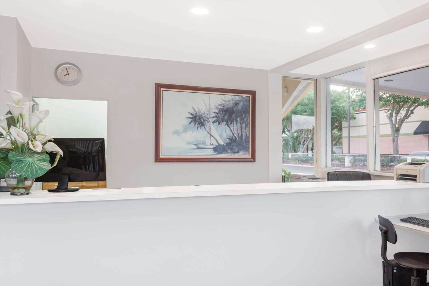 Howard Johnson By Wyndham Vero Beach / Downtown 7/22