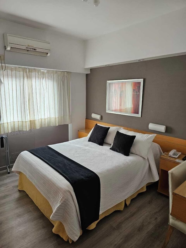 STANDARD, DOUBLE BED