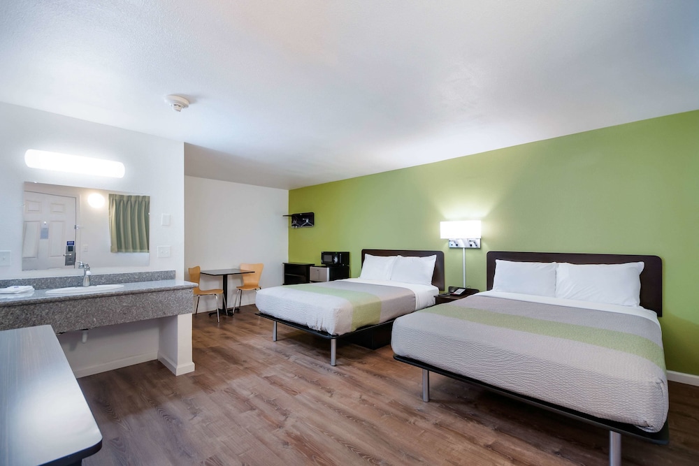Motel6 Burlington, WA 19/45