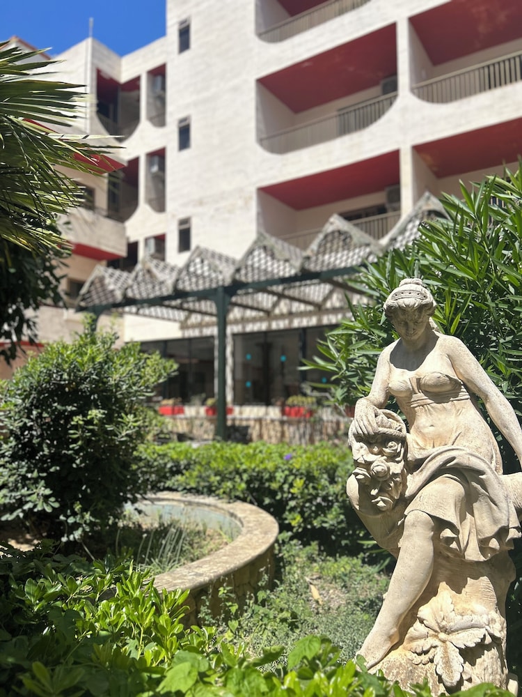 The San Anton Hotel 44/56