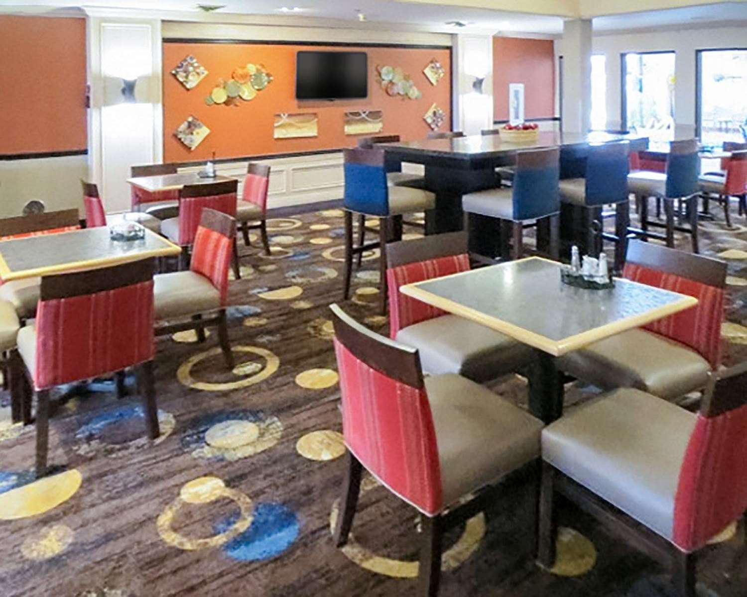 Comfort Suites Fort Wayne - Southwest 8/14